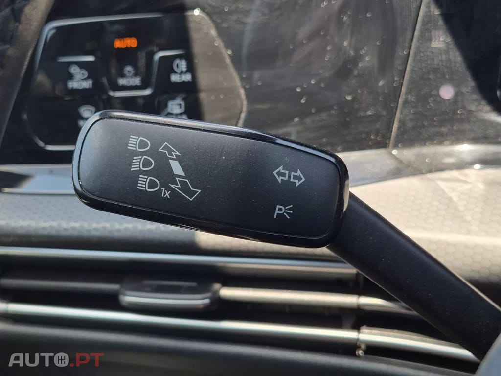 Volkswagen Golf 1.4 eHybrid OPF DSG GTE