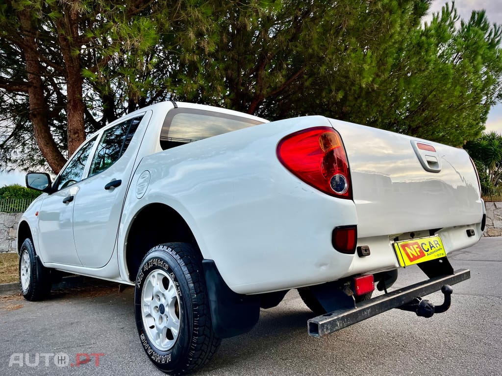 Mitsubishi L200 DI-D  4x4