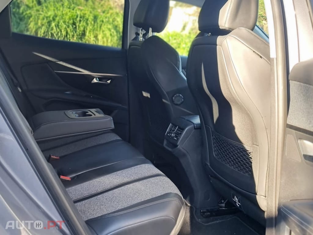 Peugeot 3008 1.6 BlueHDi Allure