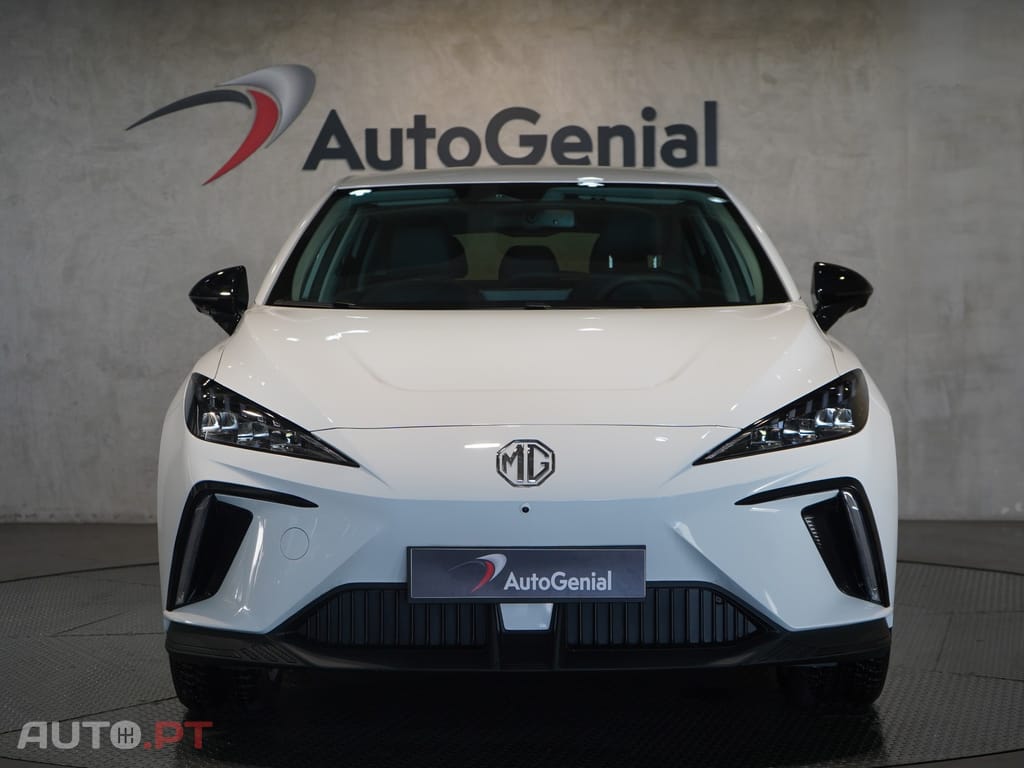 MG MG4 64 kWh Luxury