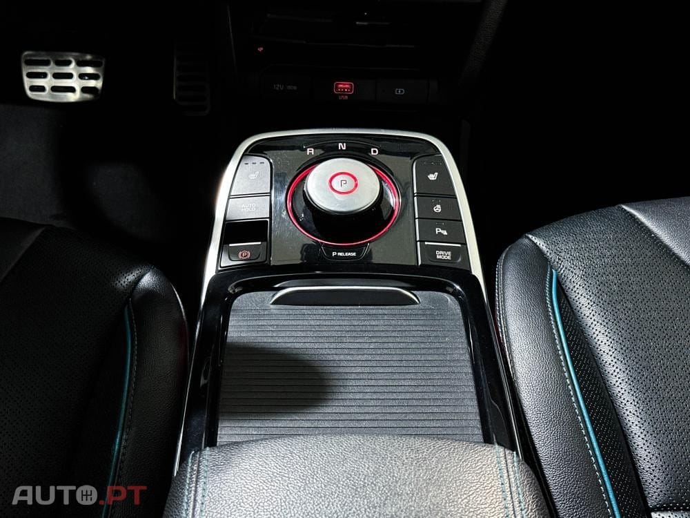 Kia Niro Premium Edition