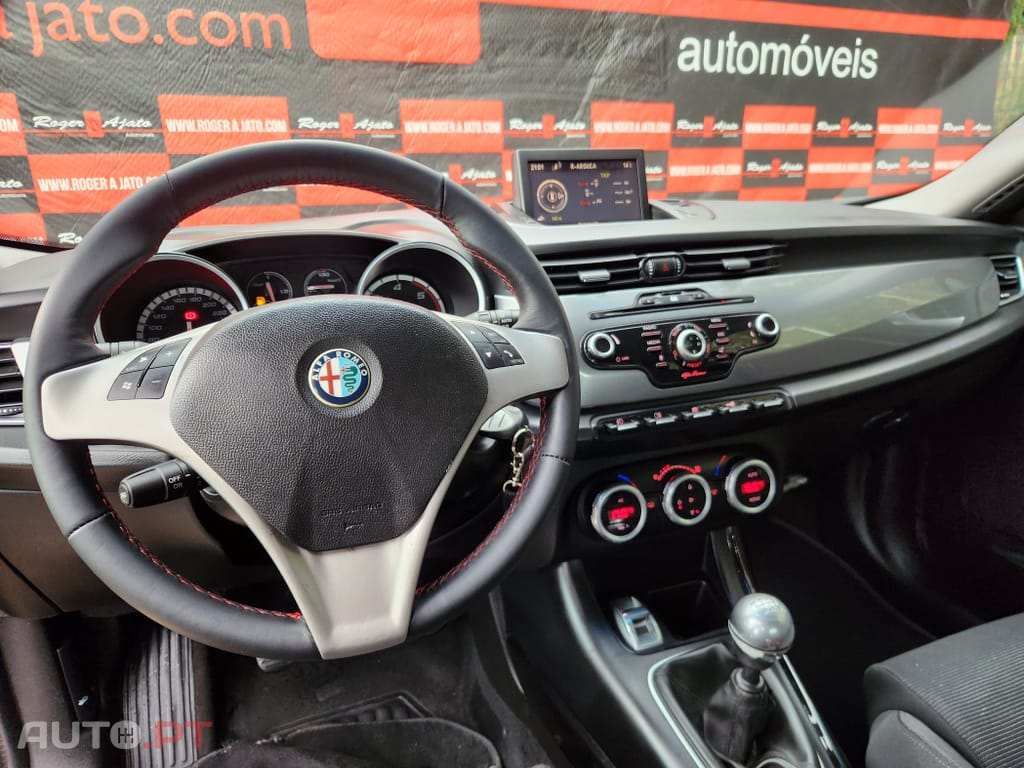 Alfa Romeo Giulietta 1.6 JTDm Distinctive