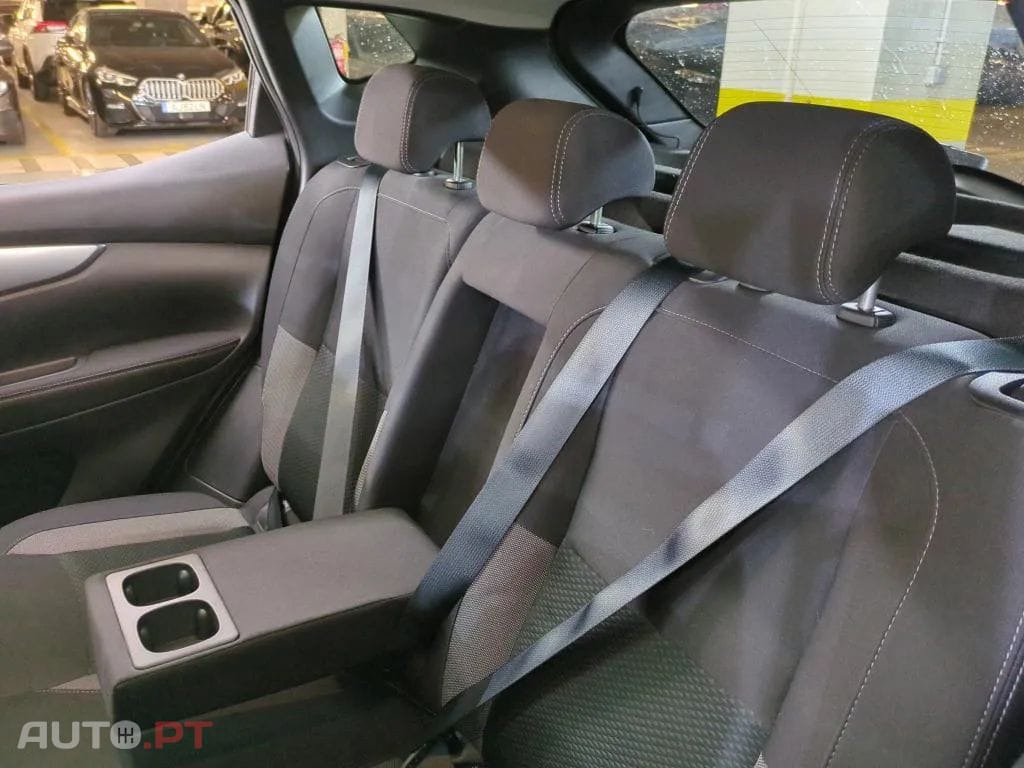 Nissan Qashqai 1.5 dCi N-Connecta