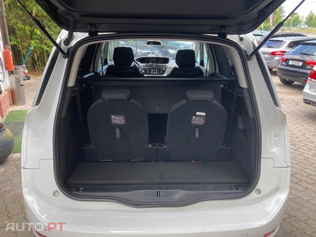 Citroen Grand C4 SpaceTourer PureTech 130 Stop&Start EAT6 SHINE