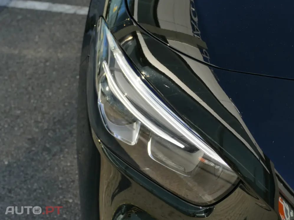 Mercedes-Benz B 250 e AMG Line