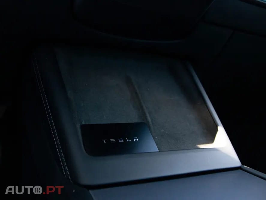 Tesla Model 3 Tração Traseira Premium