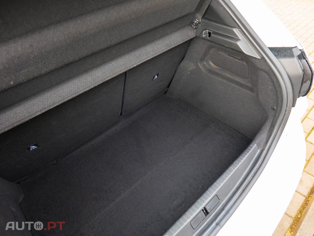 Peugeot 208 1.5 BlueHDi Active