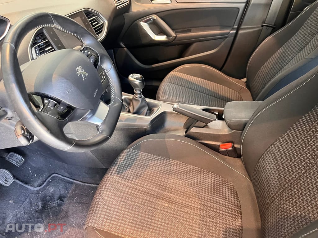 Peugeot 308 SW 1.2 PureTech 110 S&S Active