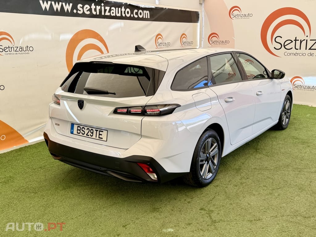 Peugeot 308 SW 1.2 Hybrid Style e-DCS6