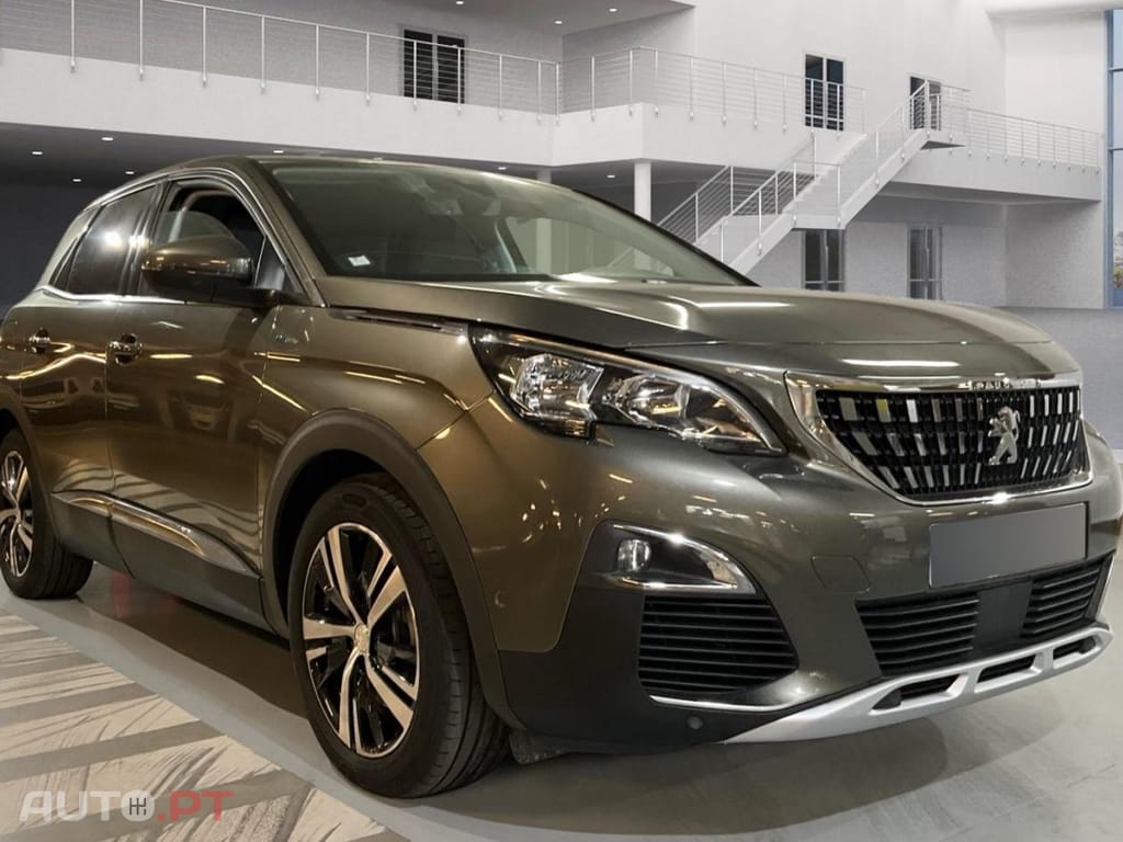 Peugeot 3008 1.6 Hybrid Allure e-EAT8