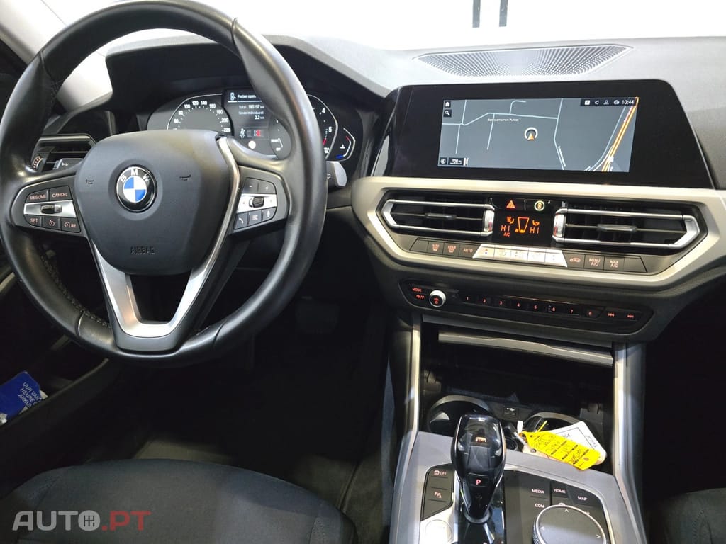 BMW 318 d Touring Auto