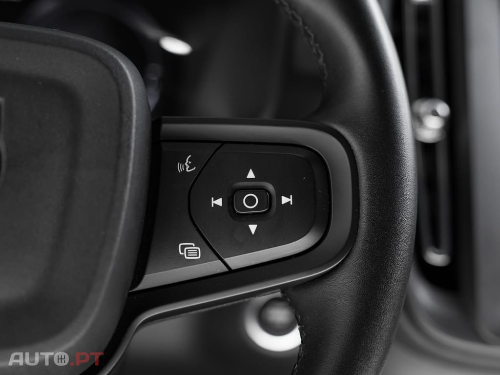 Volvo XC40 1.5 T4 PHEV Inscription Expression