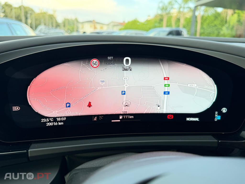 Porsche Macan Electric 4