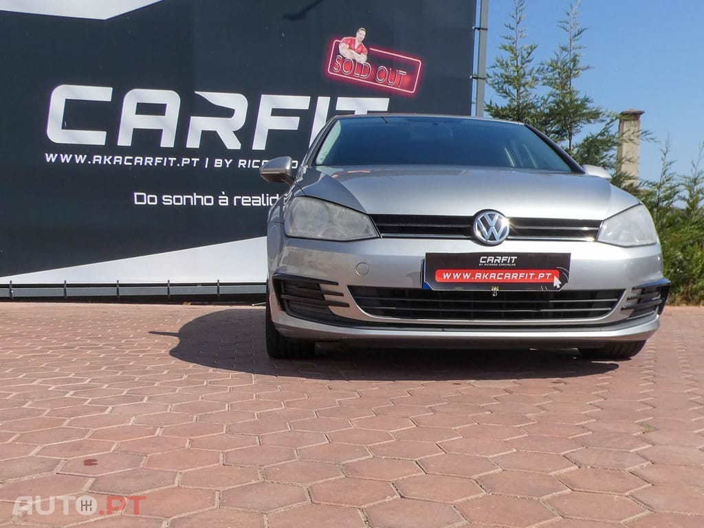 Volkswagen Golf 1.6 TDi BlueMotion Confortline