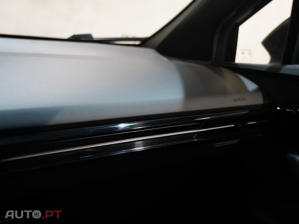 MG MG4 64 kWh Luxury