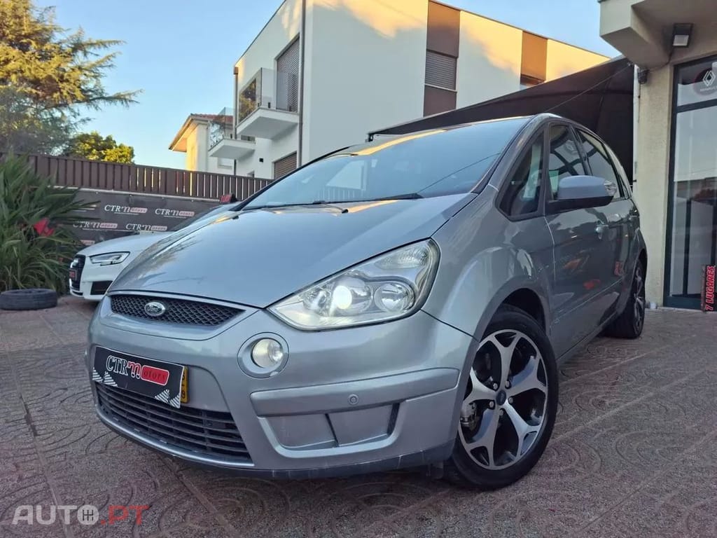 Ford S-Max  2 0 Tdci Dpf Titanium