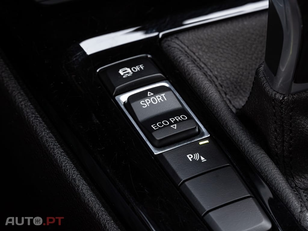 BMW X2 16 d sDrive Auto Pack M