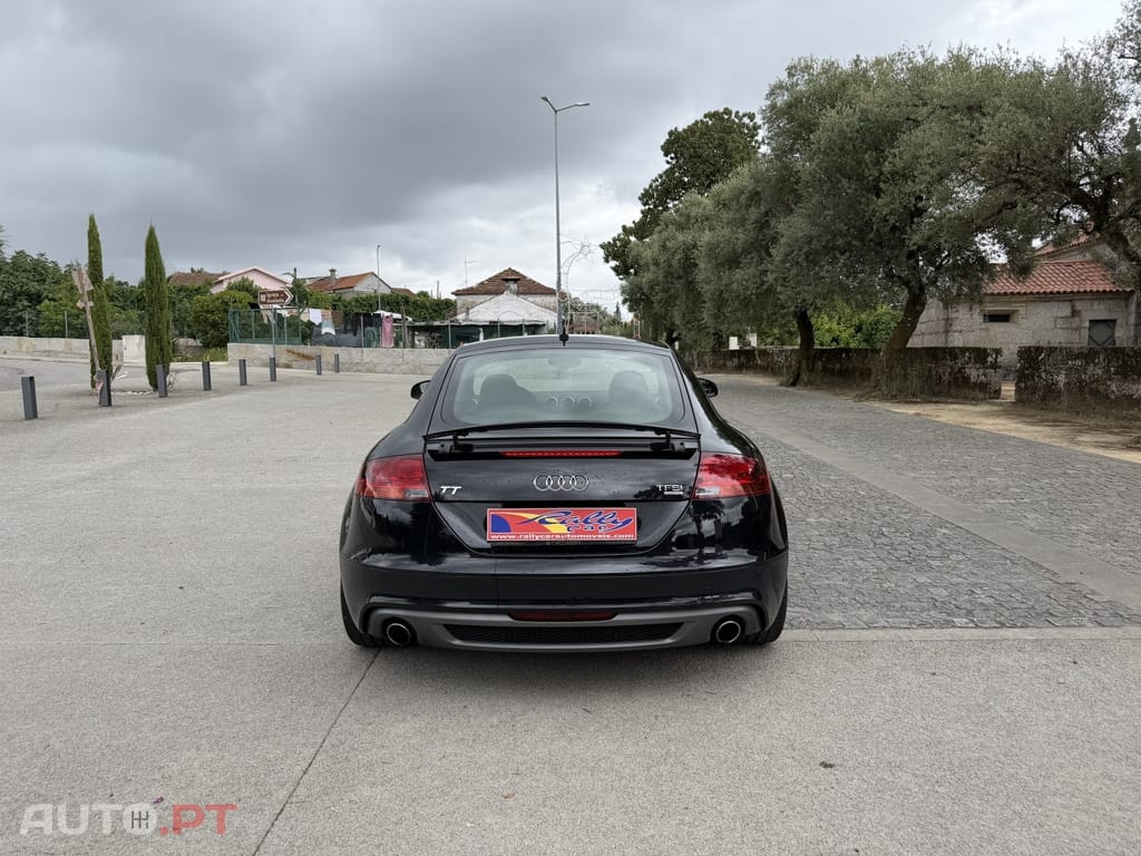 Audi TT 2.0 TFSI quattro S-line S tronic