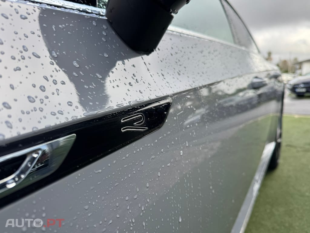 Volkswagen Arteon 2.0 TDI R-Line DSG