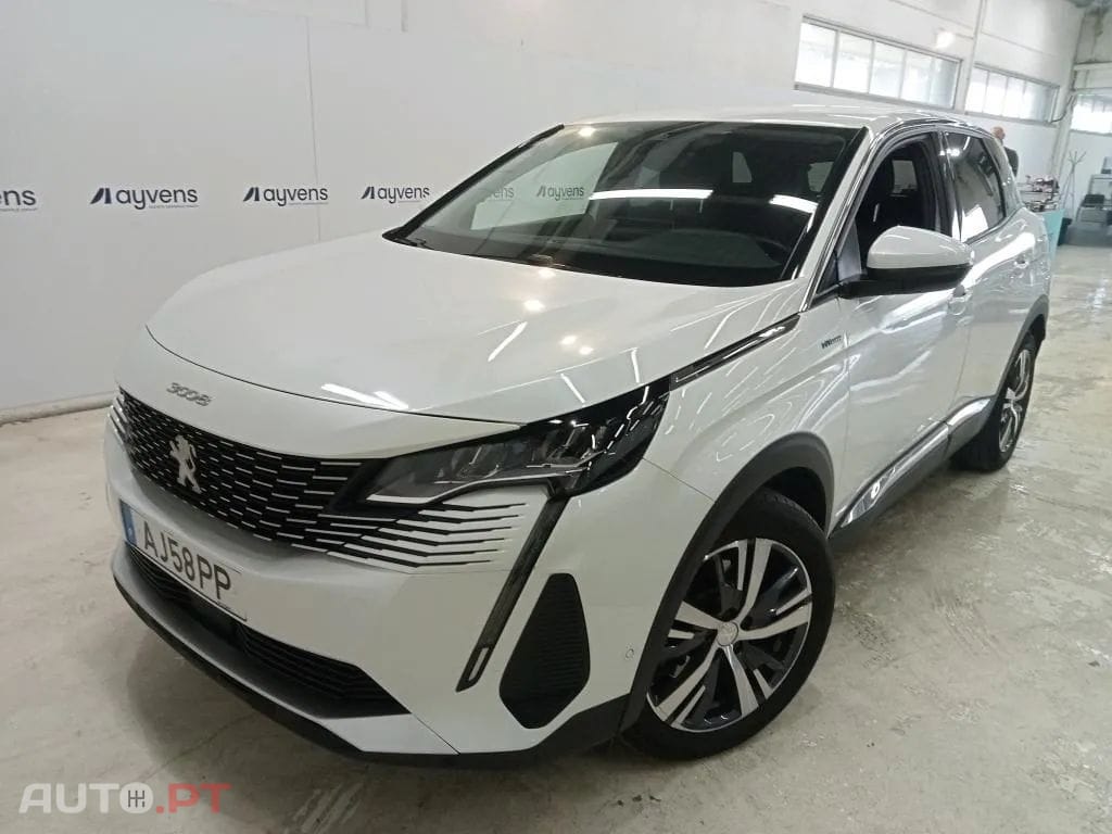 Peugeot 3008 1.6 Hybrid Allure e-EAT8
