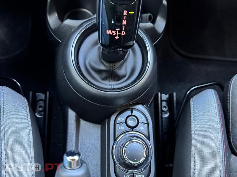 MINI Cooper Cooper S Premium JCW Auto