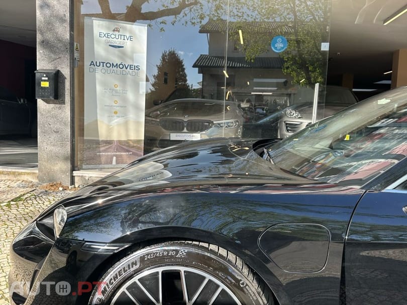 Porsche Taycan 4S