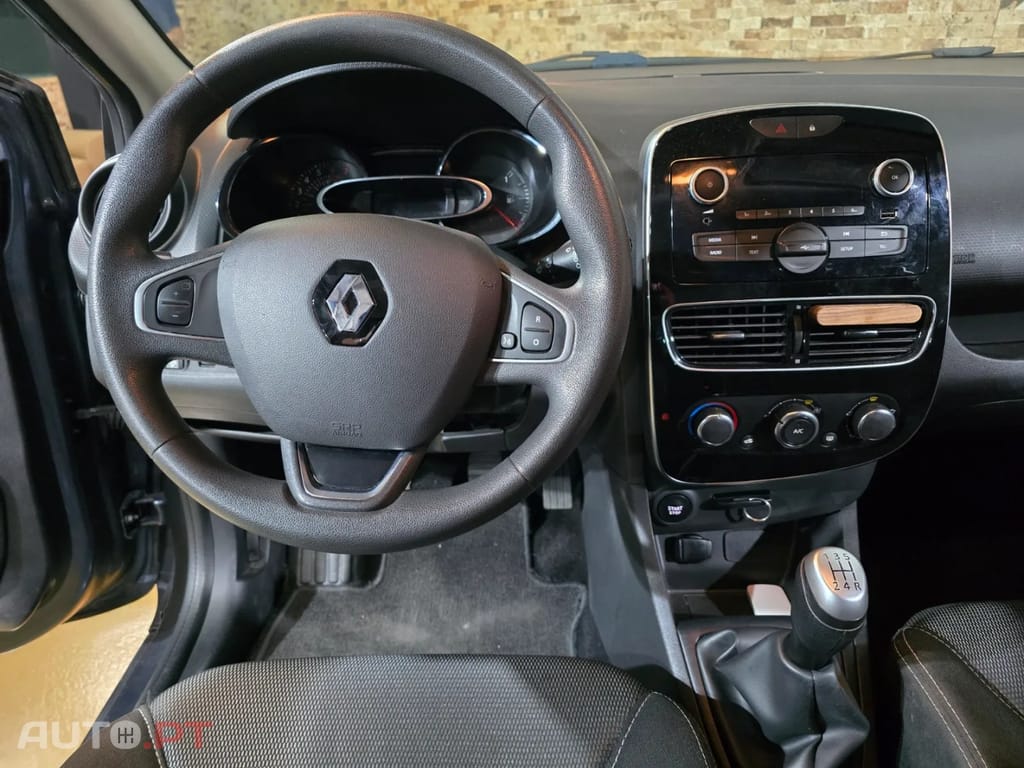 Renault Clio 0.9 TCe 90cv | Nacional | 104.000 km | 2019