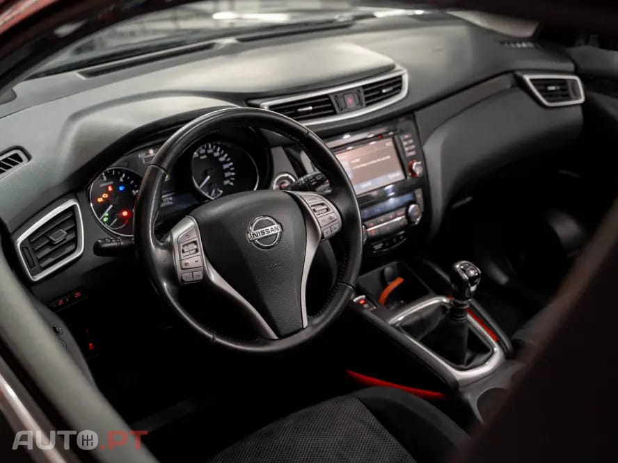 Nissan Qashqai 1.5 dCi N-Connecta