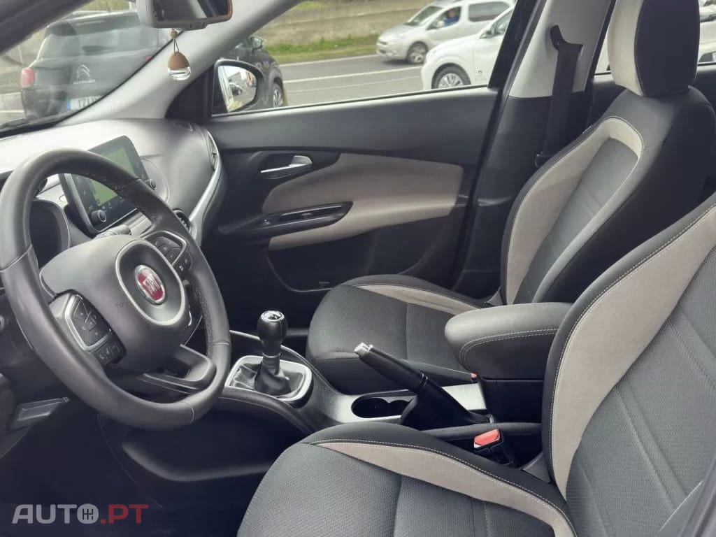 Fiat Tipo 1.3 M-Jet Lounge J17