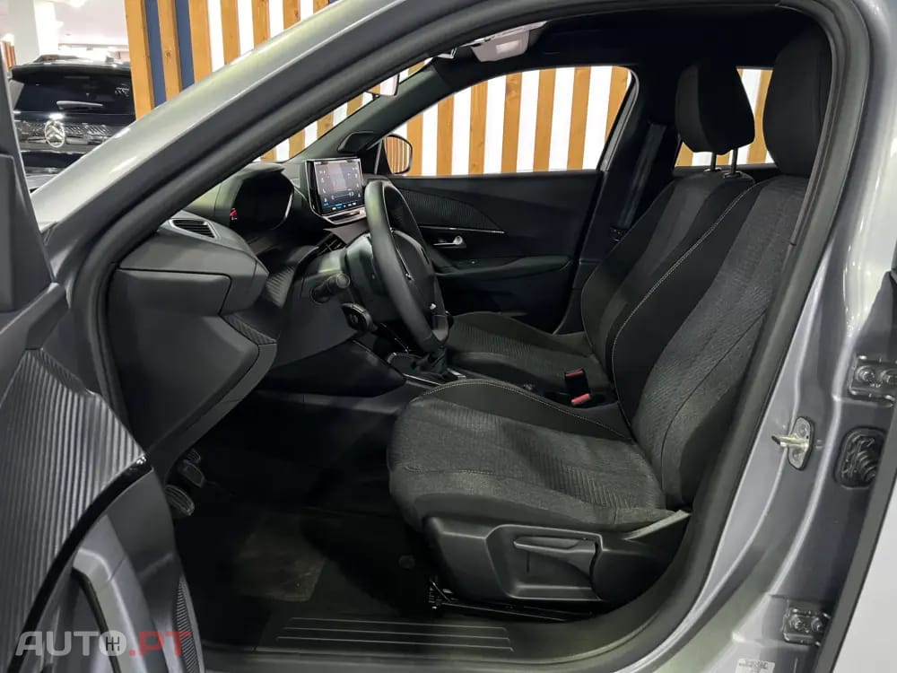 Peugeot 2008 1.2 PureTech Style