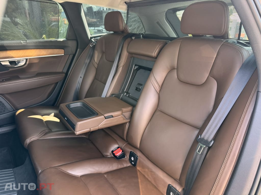 Volvo V90 2.0 T8 Inscription AWD Geartronic