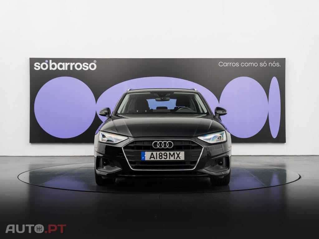 Audi A4 Avant 30 TDI S tronic