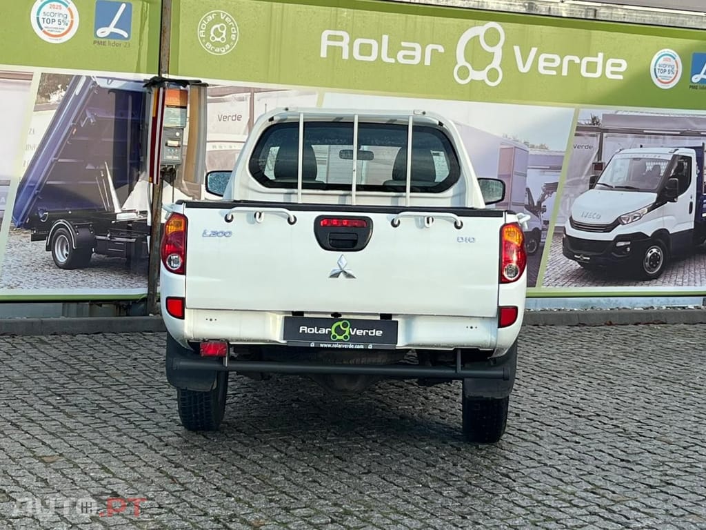 Mitsubishi L200 4X4  CAIXA COM 2250 mm