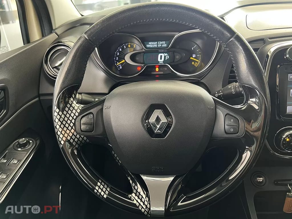 Renault Captur 1.2 TCe Exclusive EDC