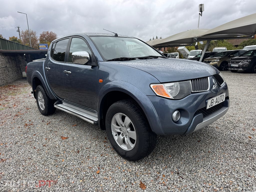 Mitsubishi L200 2.5 DI-D CD Intense 4WD