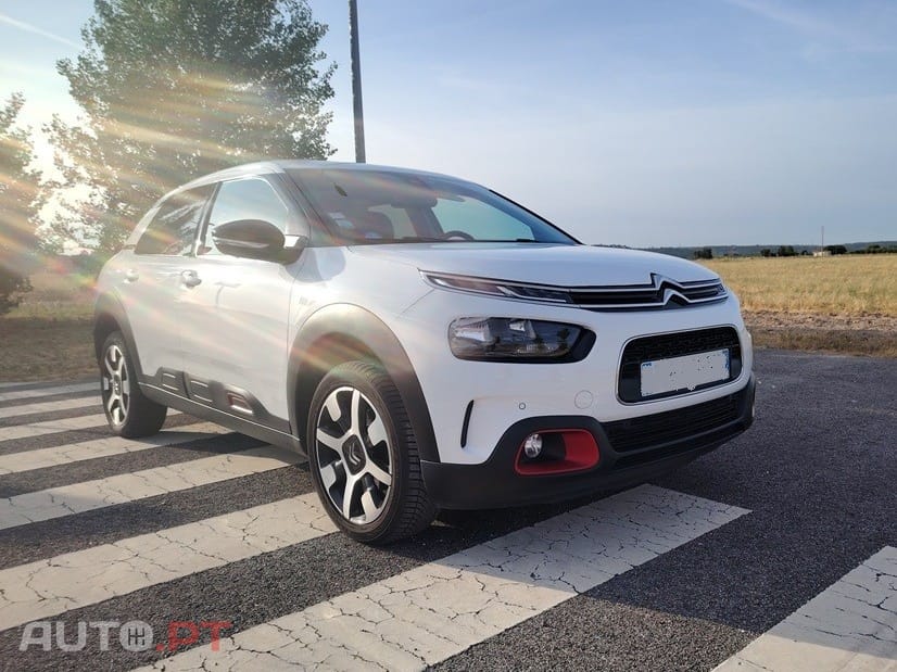 Citroen C4 Cactus SHINE 130 CV S&S 5P COM EXTRAS
