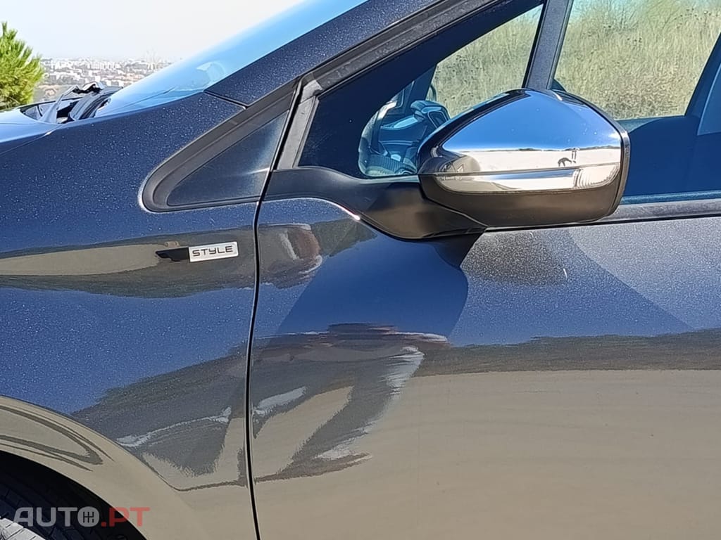 Peugeot 208 1.2 PureTech Style