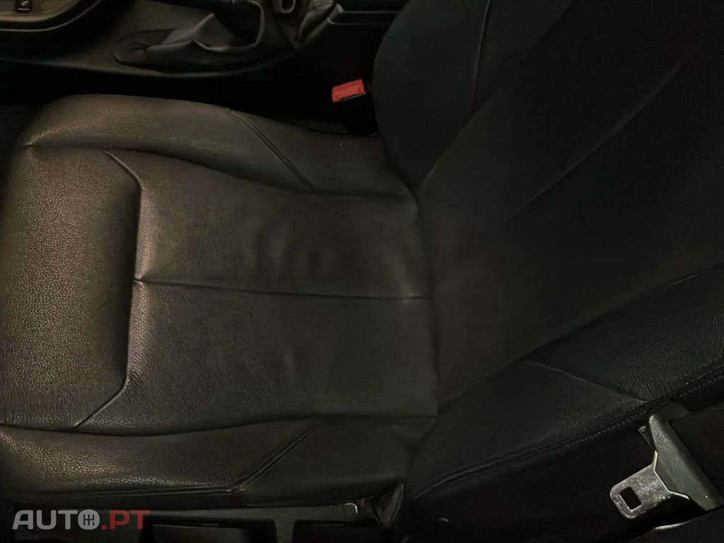 BMW 330 e iPerformance Line Sport