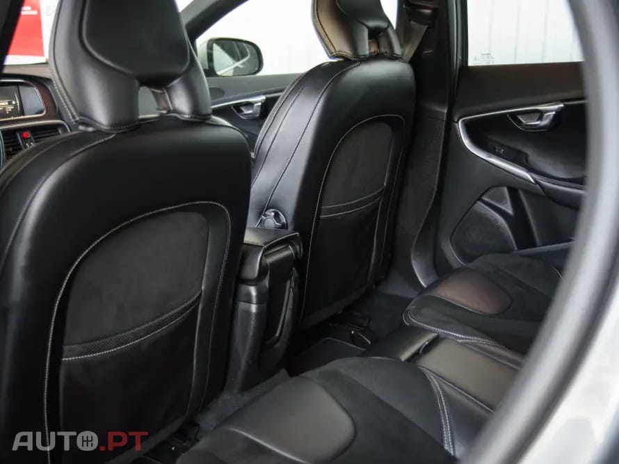Volvo V40 1.5 T3 Sport Edition R Geartronic