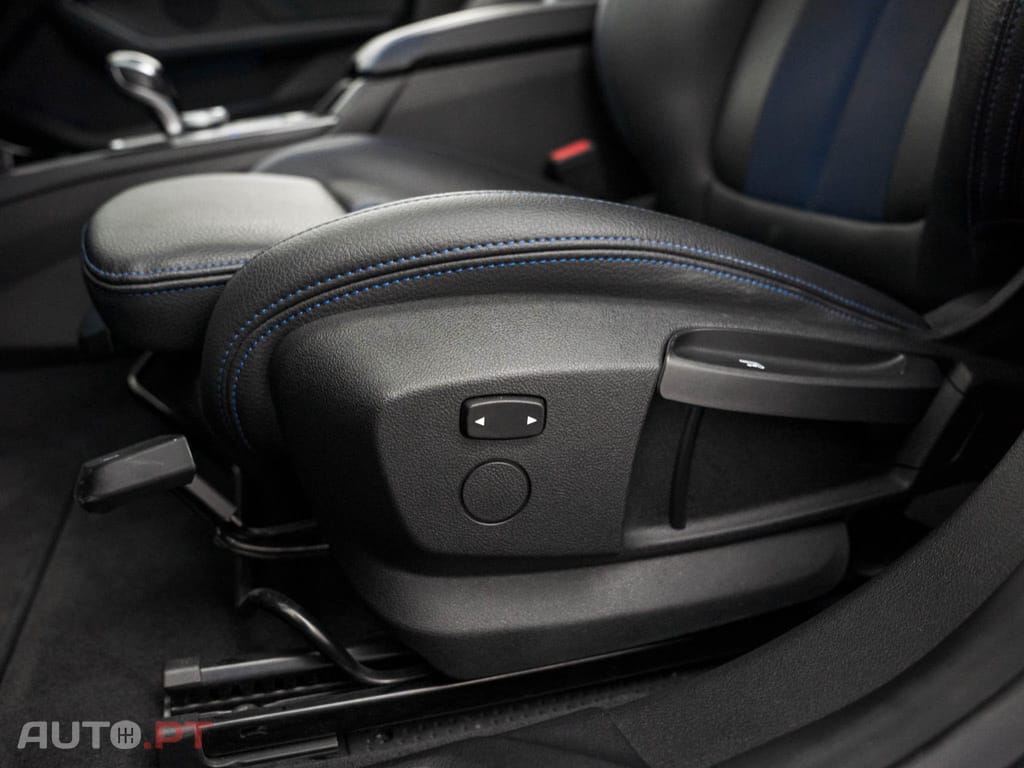 BMW 216 d Pack Desportivo M