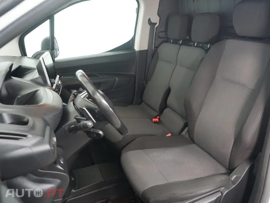 Peugeot Partner 1.5 Blue-HDI Asphalt L1 EAT8