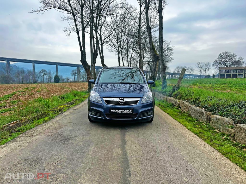 Opel Zafira 1.9 CDTi Enjoy