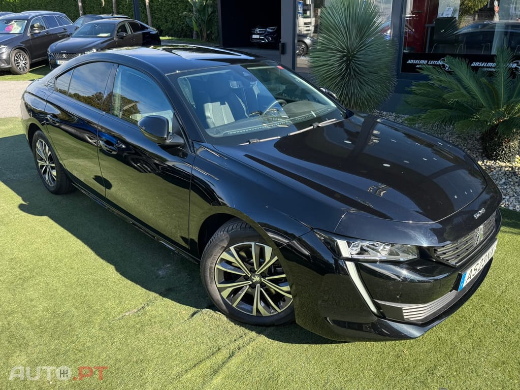 Peugeot 508 1.6 Hybrid Allure Pack e-EAT8