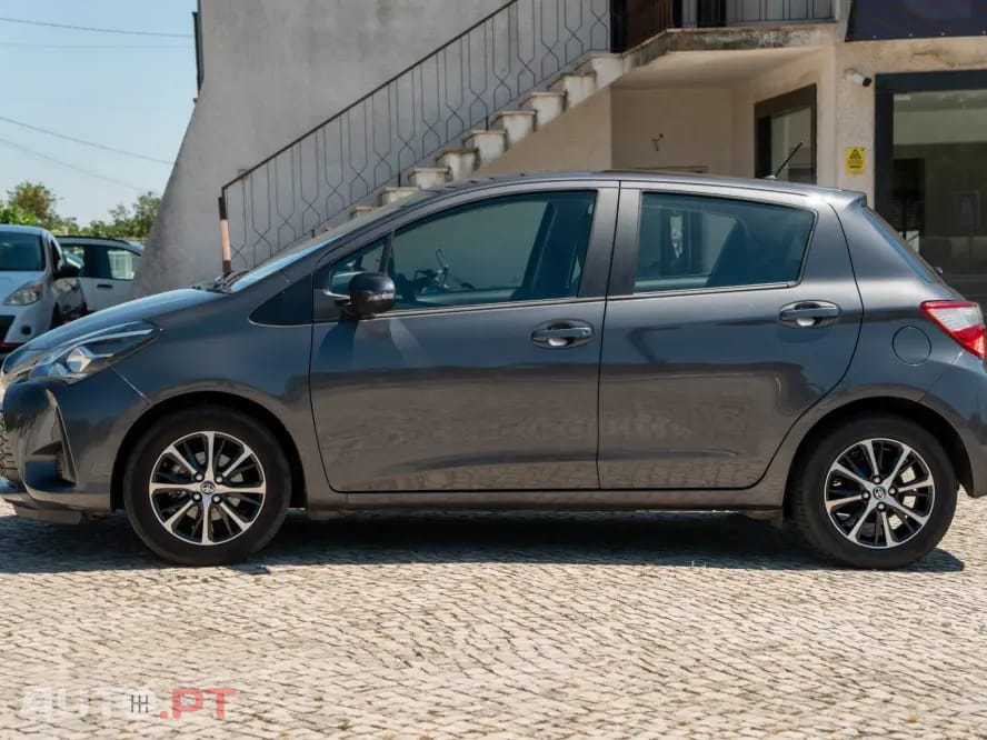 Toyota Yaris 1.0 VVT-i Comfort
