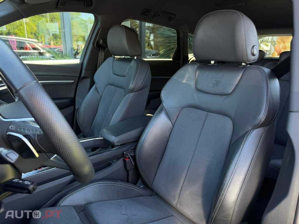 Audi E-Tron 55 quattro S line