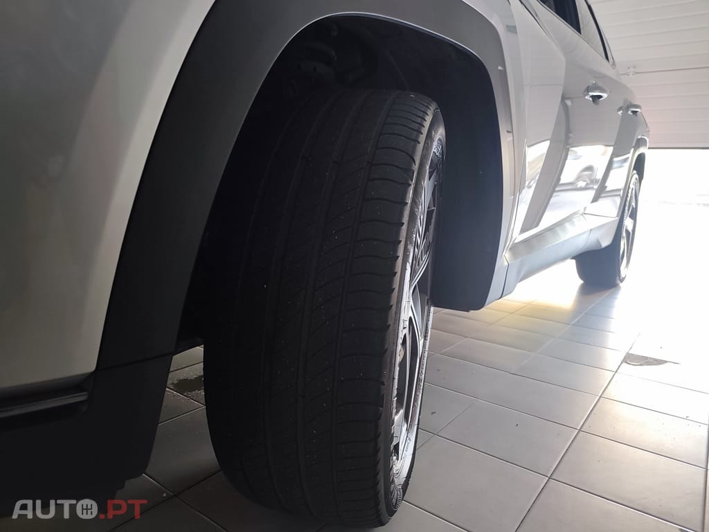 Hyundai Tucson 1.6 T-GDI HEV Vanguard