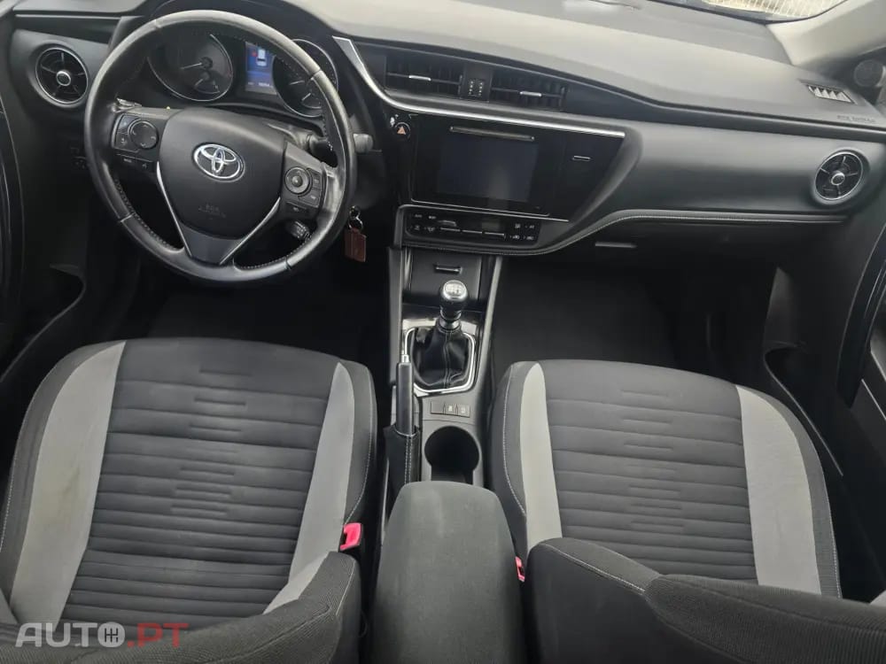 Toyota Auris 1.6 D-4D Comfort
