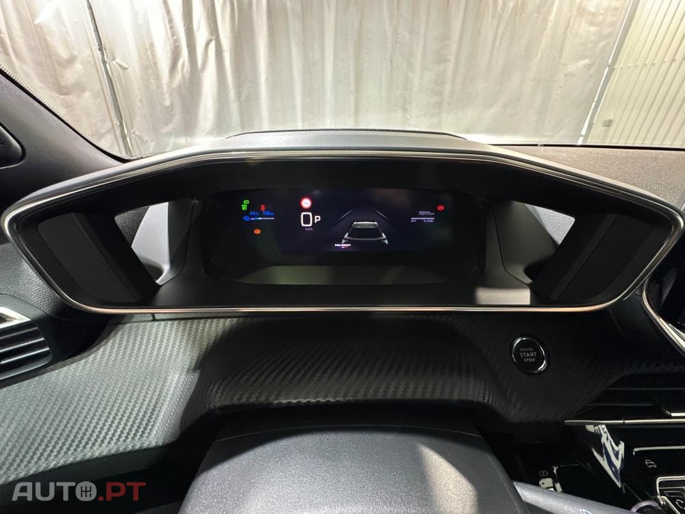 Peugeot E-2008 54 kWh GT