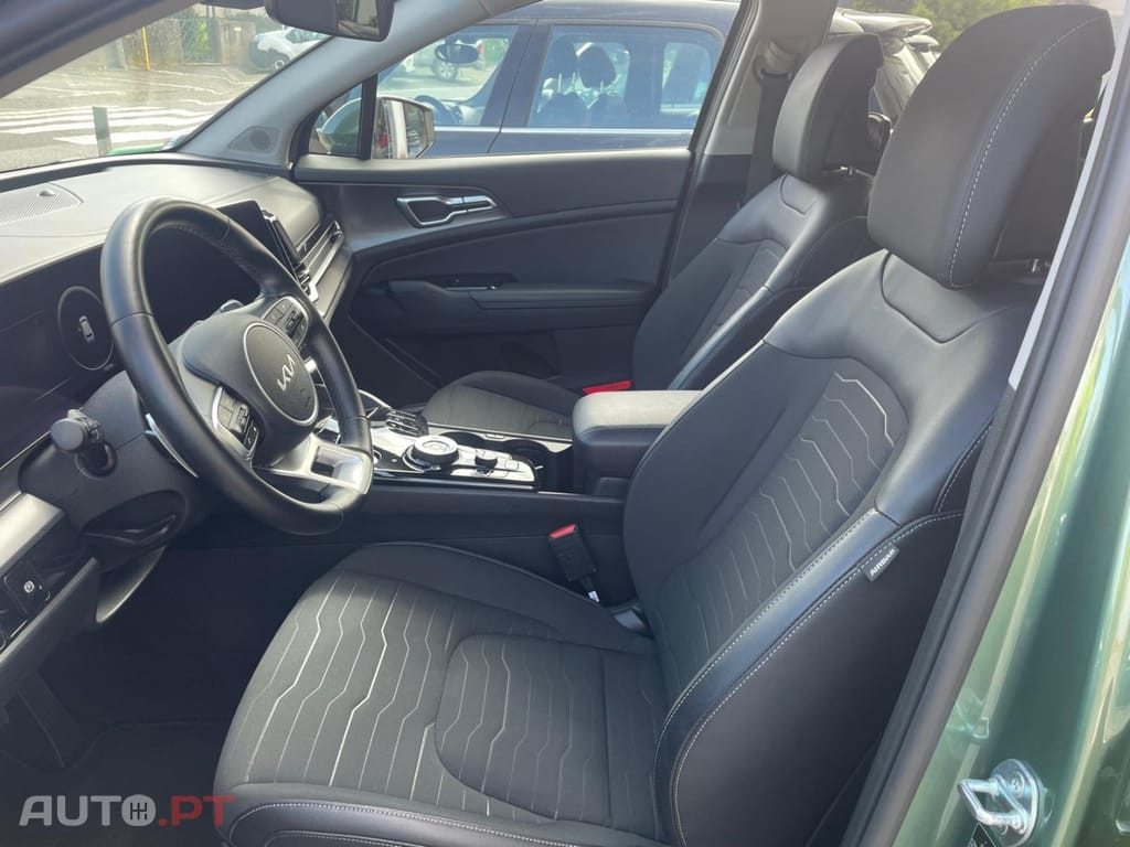 Kia Sportage 1.6 T-GDi HEV+SRF Tech