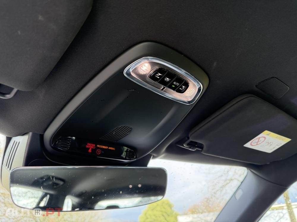 Volvo XC90 2.0 D4 R-Design